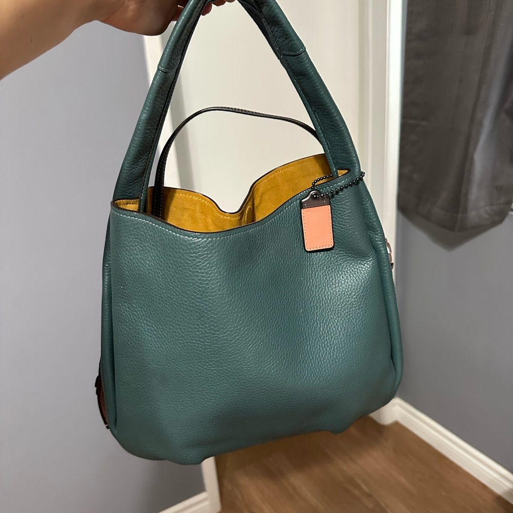 Chic Teal and Yellow Leather Shoulder Bag